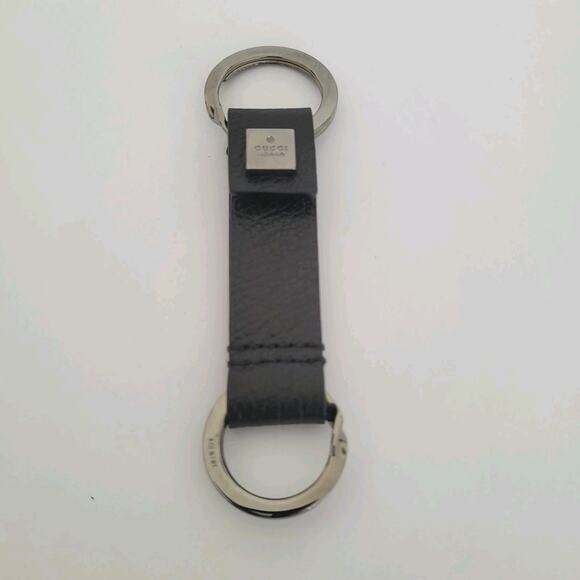 Gucci Key Chain Ring Fob Ring Charm Leather Black Silver Small Keychain Strap - Picture 1 of 7